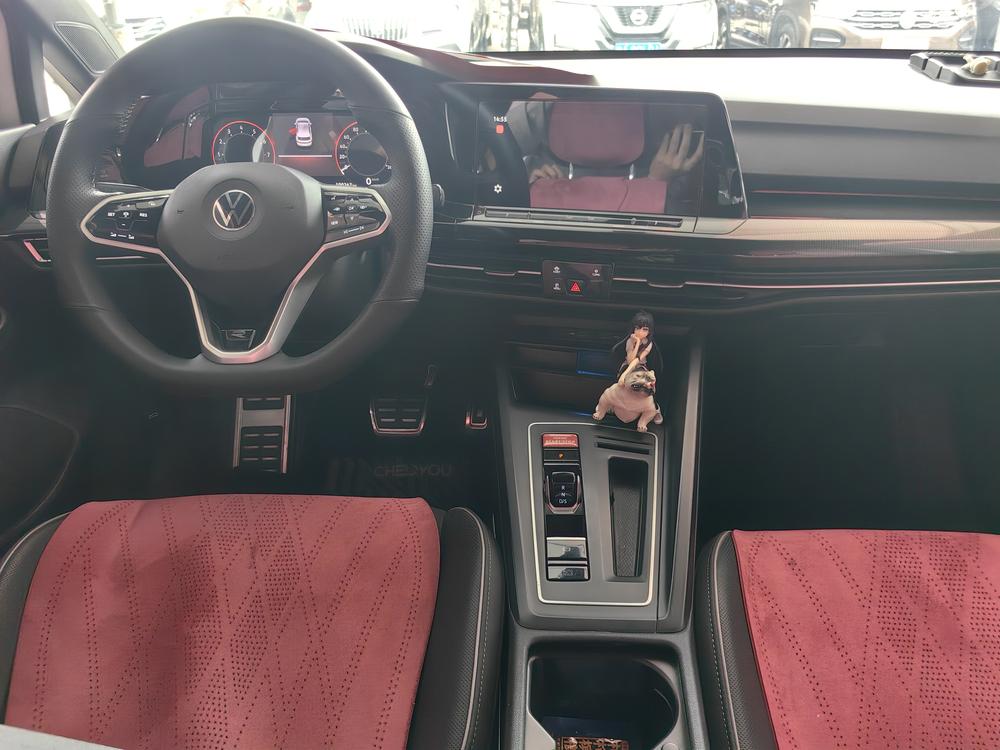 Volkswagen Golf 2021 صورة سيارة #8