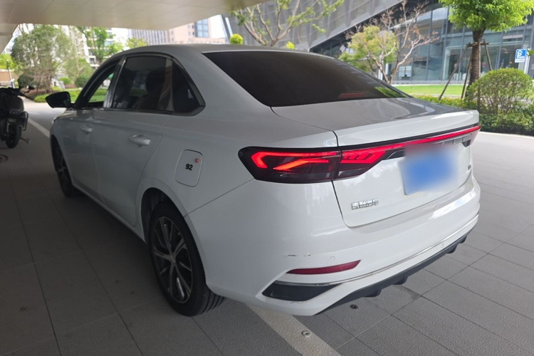 GEELY Emgrand 2023 #5 GEELY Emgrand 2023 car image #5