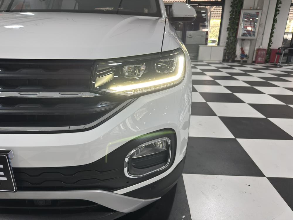 Volkswagen Tacqua 2023 car image #13