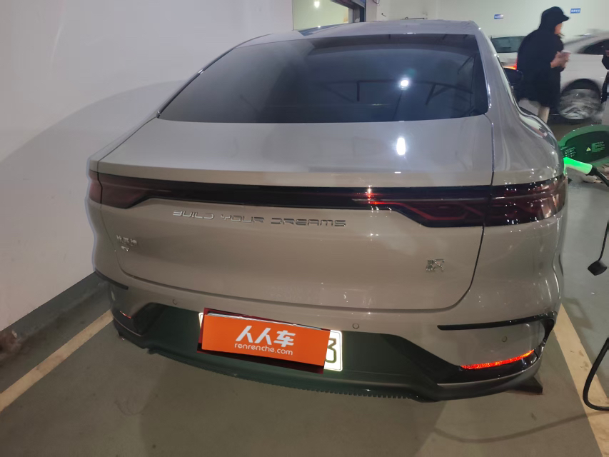 BYD Han 2024 car image #8