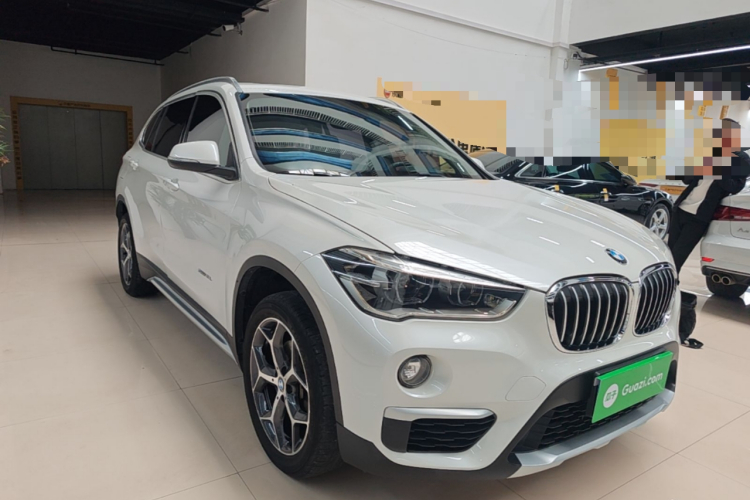 BMW X1 2018 #4 BMW X1 2018 car image #4