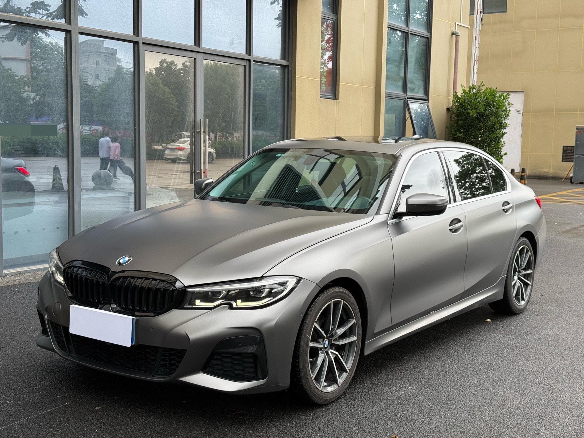 BMW 3 Series 2020 BMW 3 Series 2020 car image