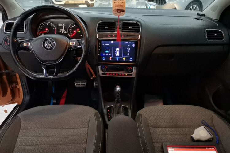 Volkswagen Polo 2016 #10 Volkswagen Polo 2016 car image #10