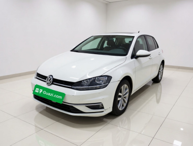 Volkswagen Golf 2018 car image 