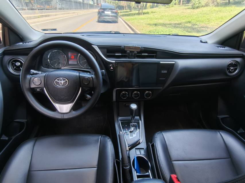 Toyota Corolla 2017 car image #6