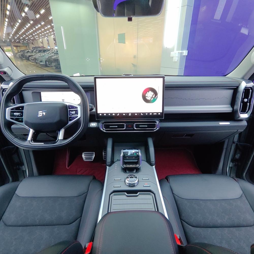 2025 #8 2025 immagine di auto #8