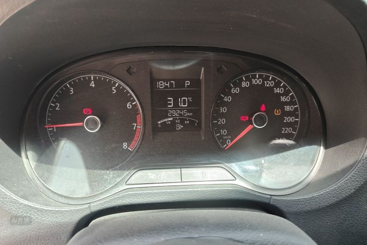 Volkswagen Polo 2018 صورة سيارة #13