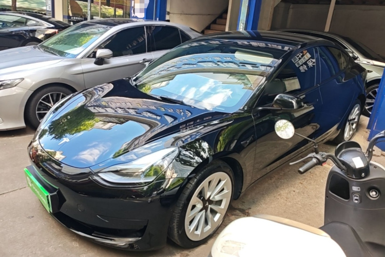 Tesla Model 3 2022 #2 Tesla Model 3 2022 car image #2