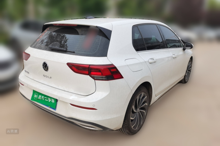 Volkswagen Golf 2023 car image #7