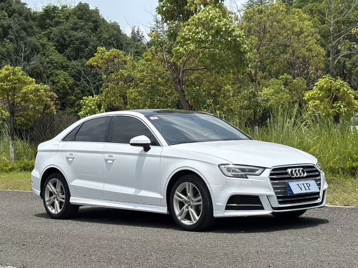 Audi A3 2020 car image #3