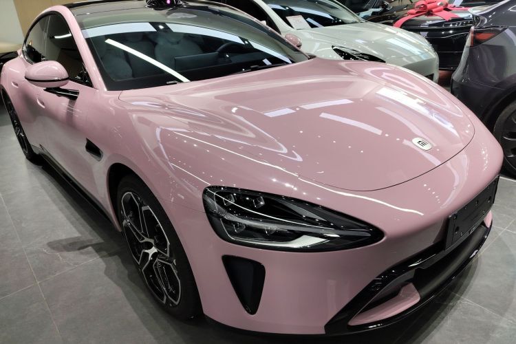 MI SU7 2024 image de voiture #4