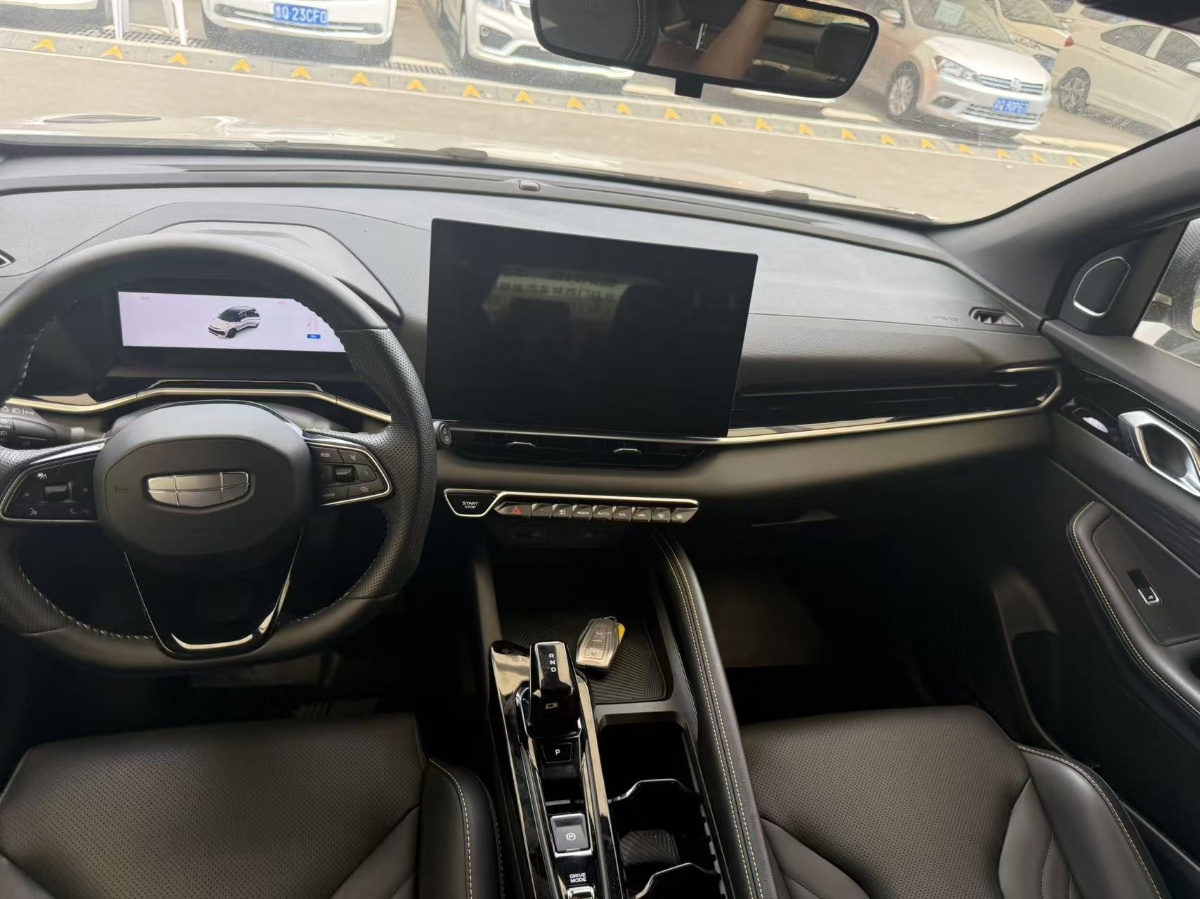 GEELY Coolray 2024 car image #3