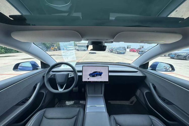 Tesla Model 3 2025 #19 Tesla Model 3 2025 car image #19