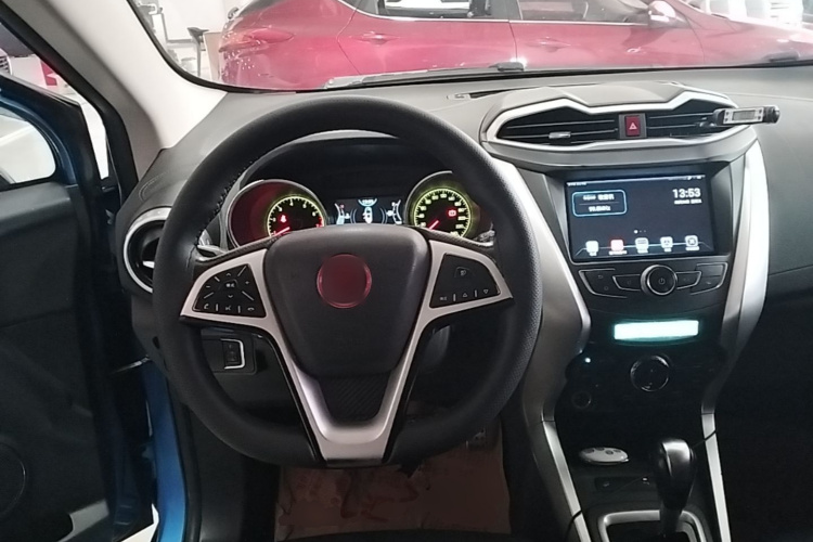 BYD Yuan 2018 #11 BYD Yuan 2018 car image #11