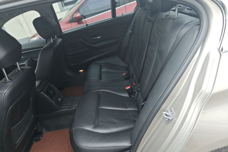 BMW 3 Series 2015 #17 BMW 3 Series 2015 car image #17