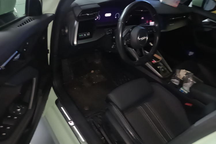 Audi A3 2022 immagine di auto #18