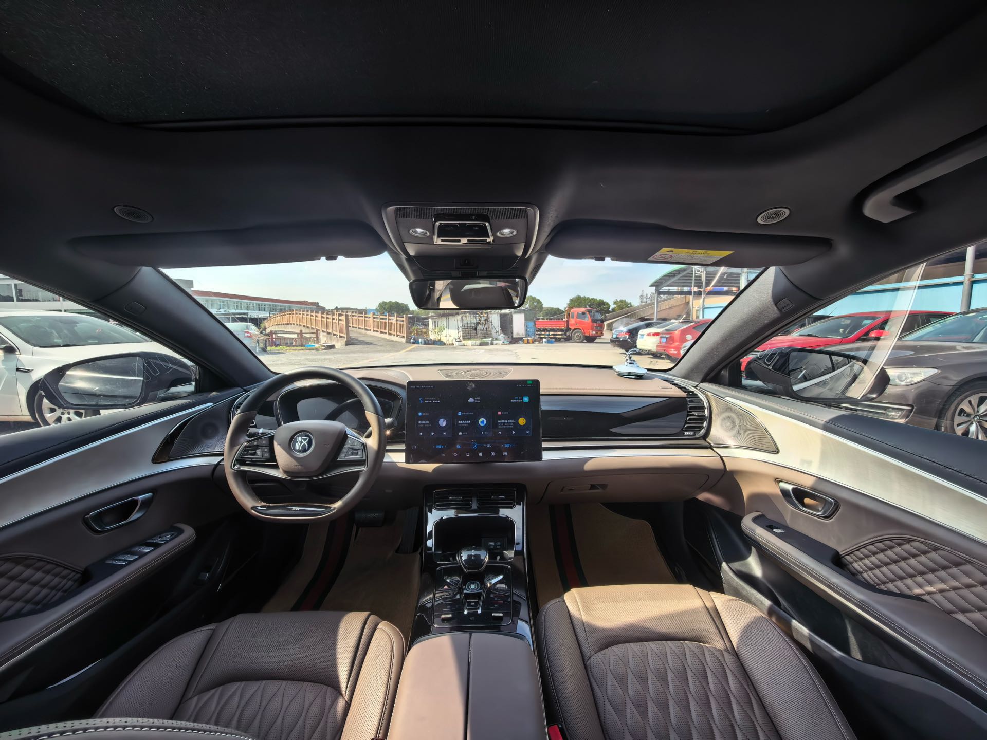 BYD Han 2024 #4 BYD Han 2024 imagen de coche #4