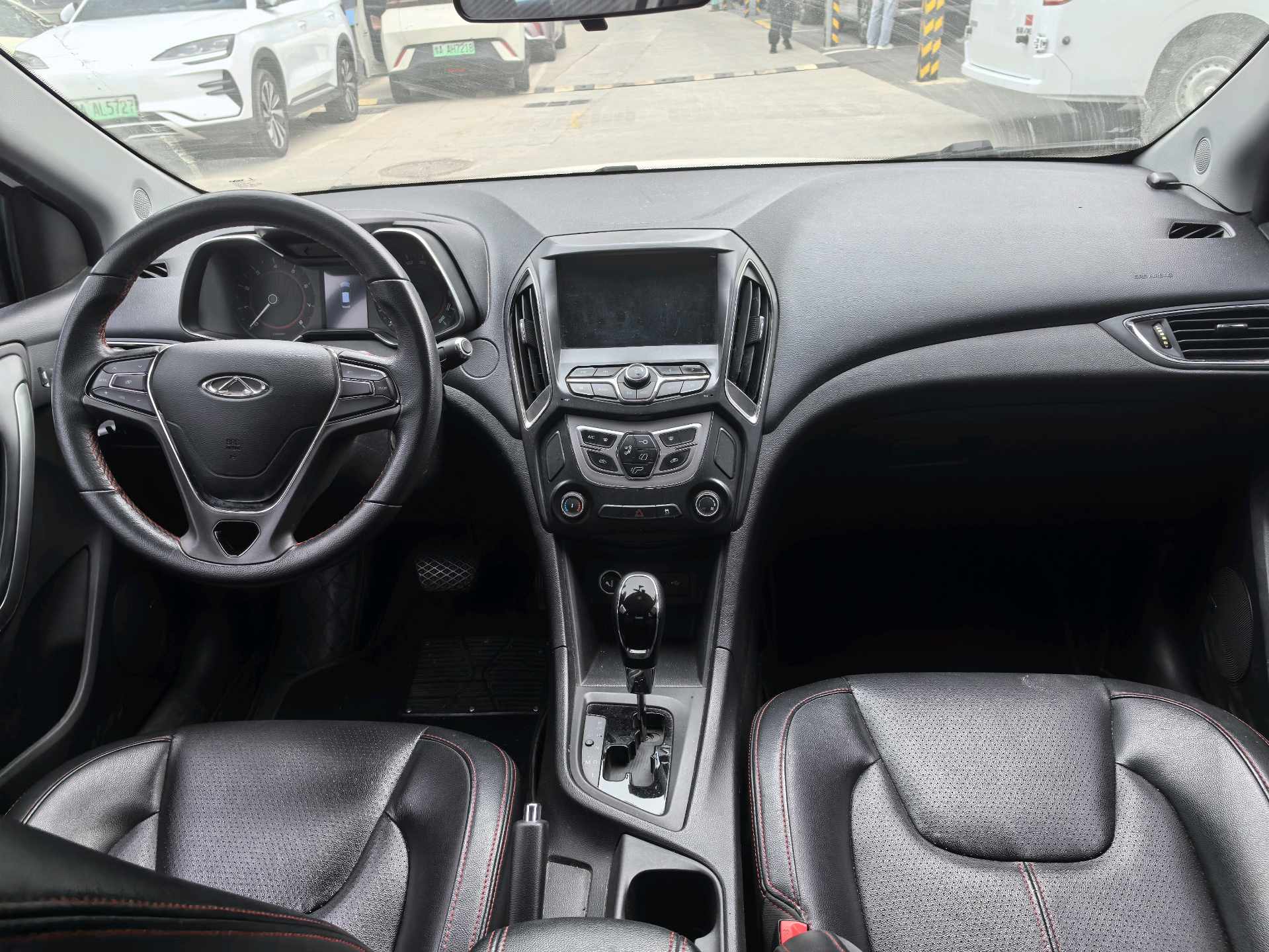 Chery Arrizo 5 2016 car image #2