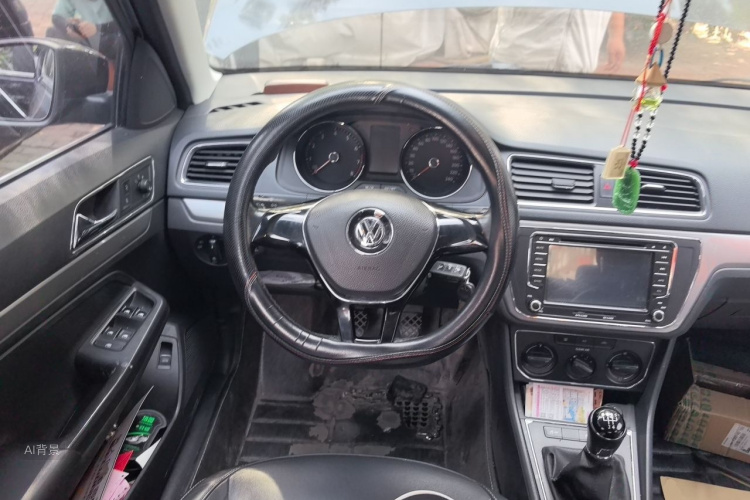 Volkswagen Lavida 2017 car image #12