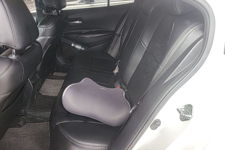 Toyota Corolla 2020 car image #17