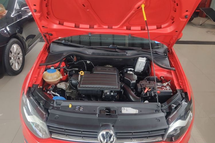 Volkswagen Polo 2016 car image #20