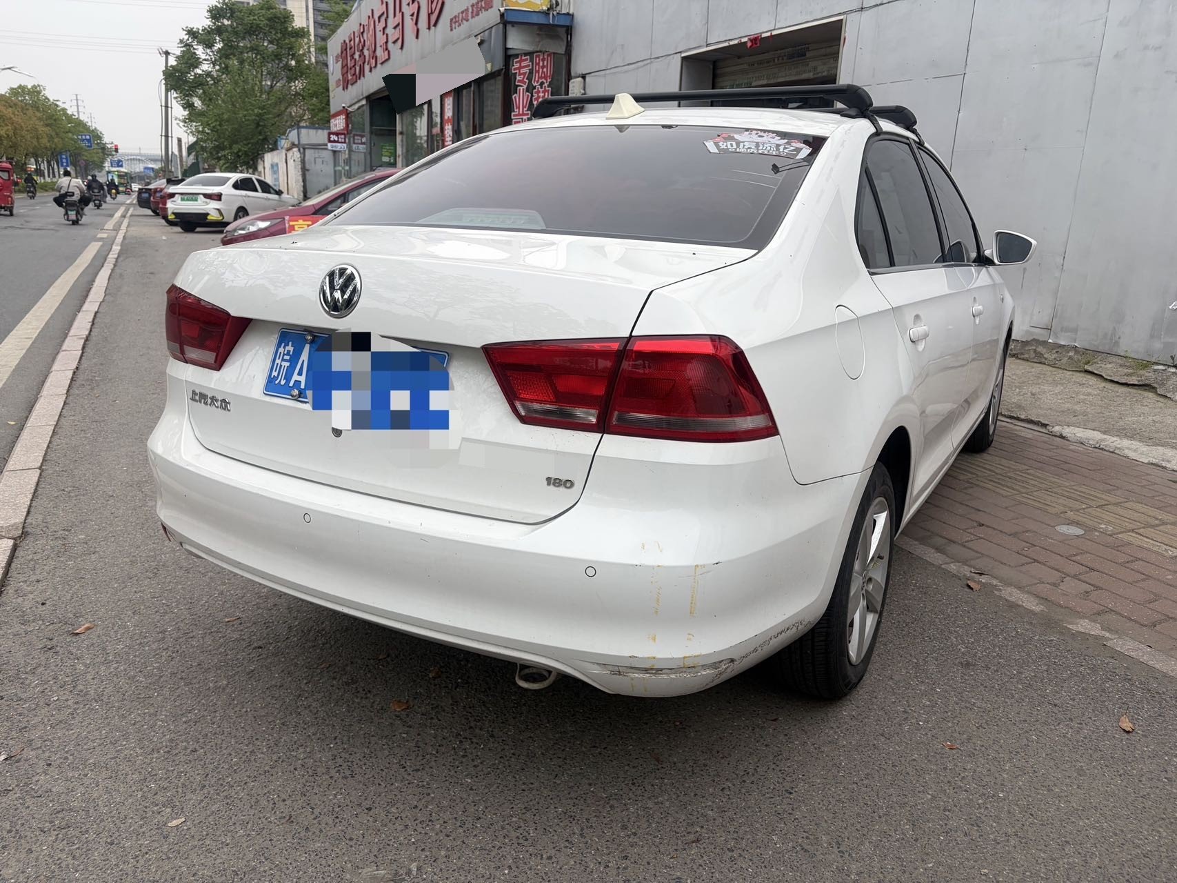 Volkswagen Santana 2016 car image #3