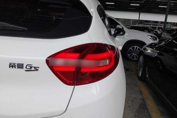 GEELY Emgrand GS 2017 #8 GEELY Emgrand GS 2017 car image #8