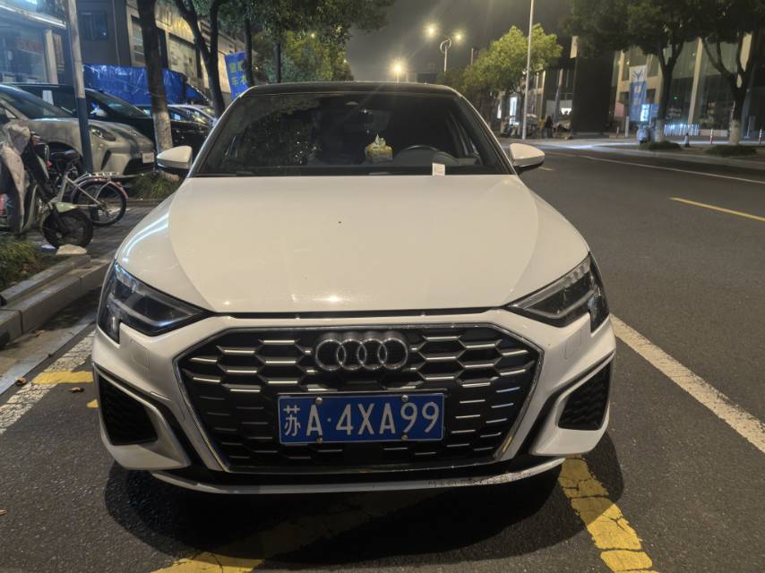 Audi A3 2023 صورة سيارة #2