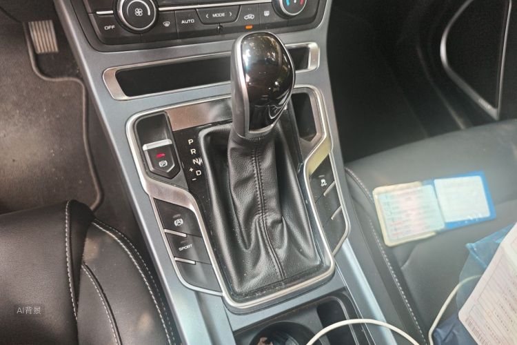 GEELY Emgrand 2019 #16 GEELY Emgrand 2019 car image #16