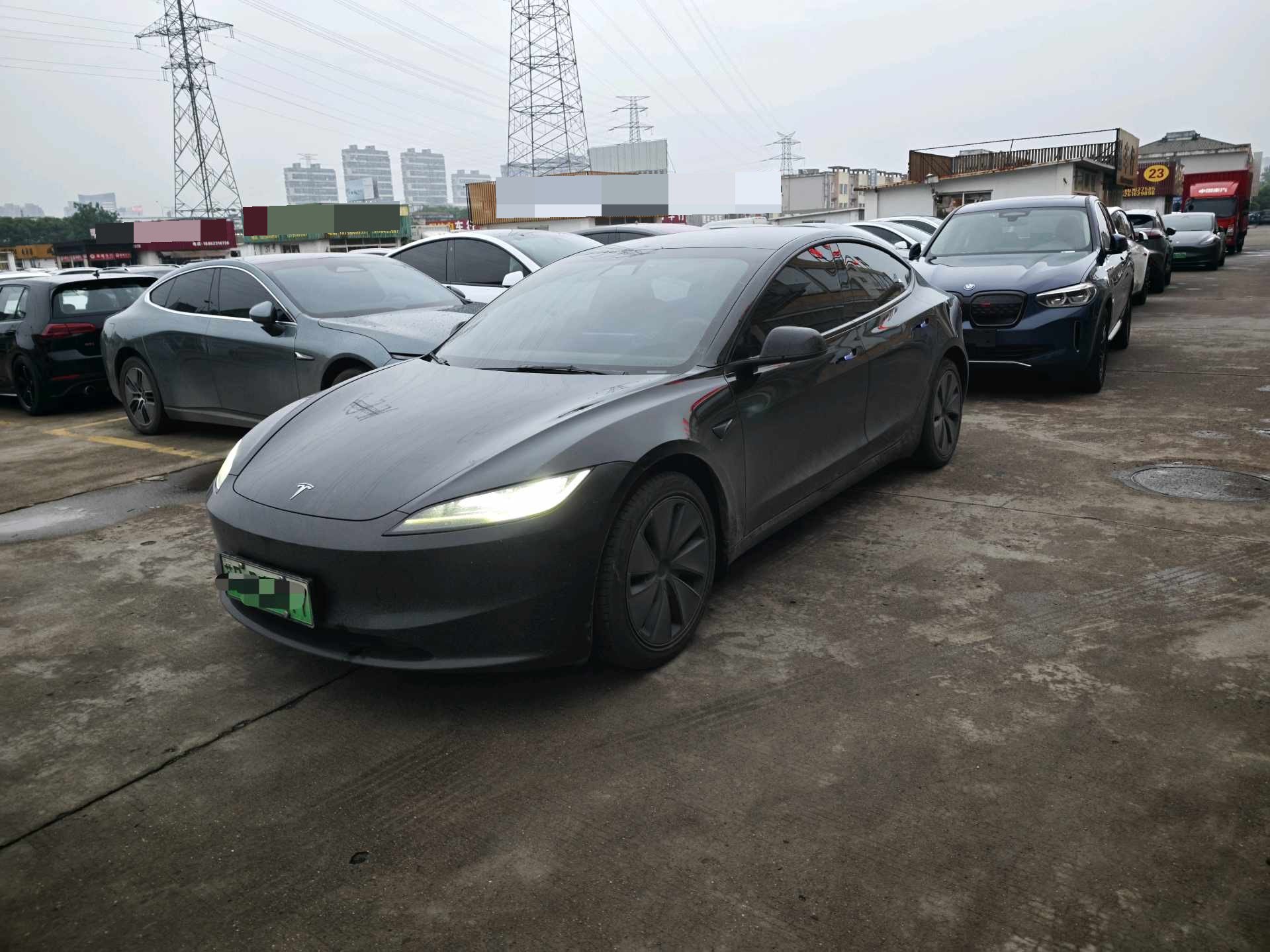 Tesla Model 3 2023 car image 