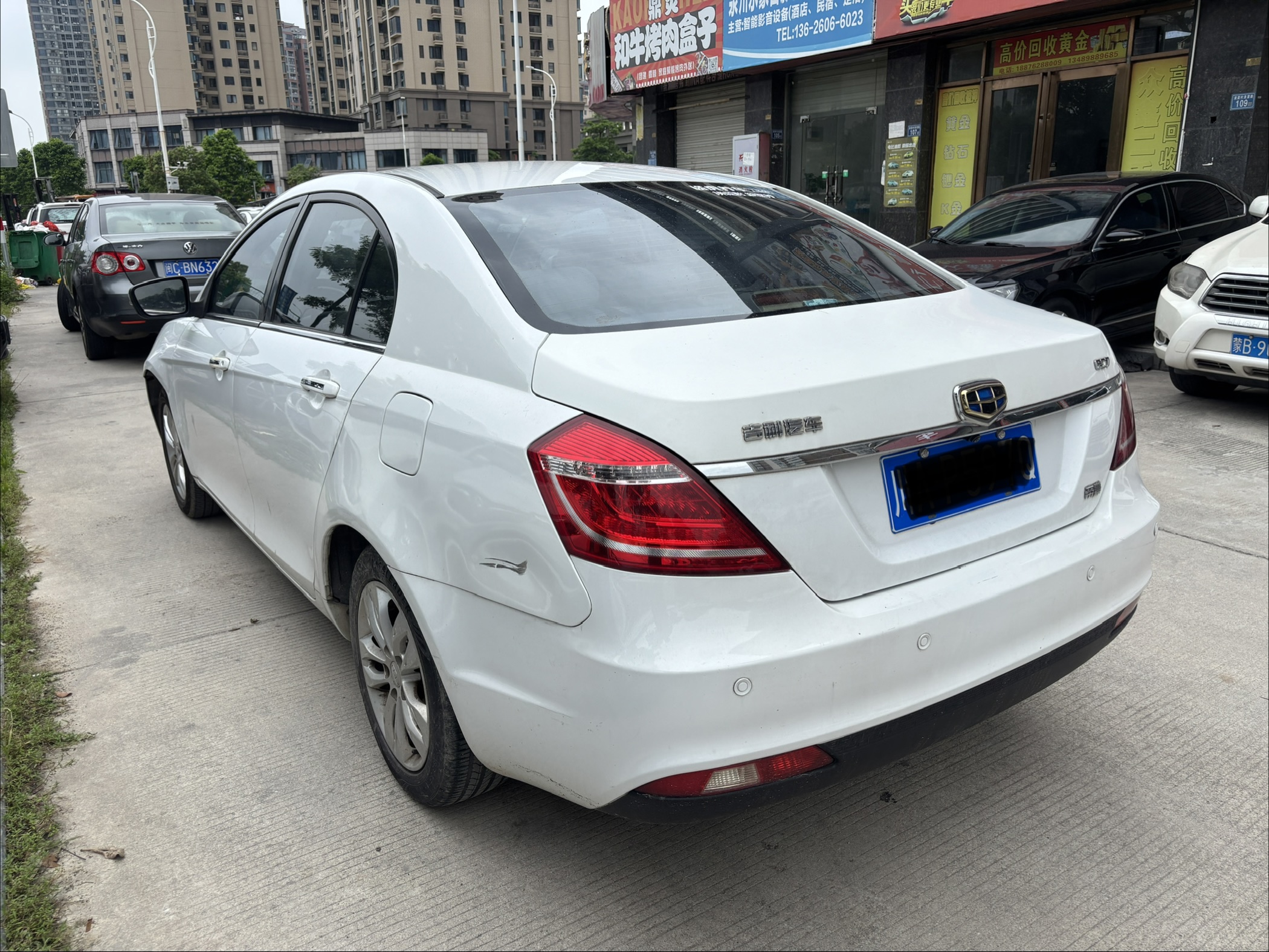 GEELY Emgrand 2015 #8 GEELY Emgrand 2015 car image #8
