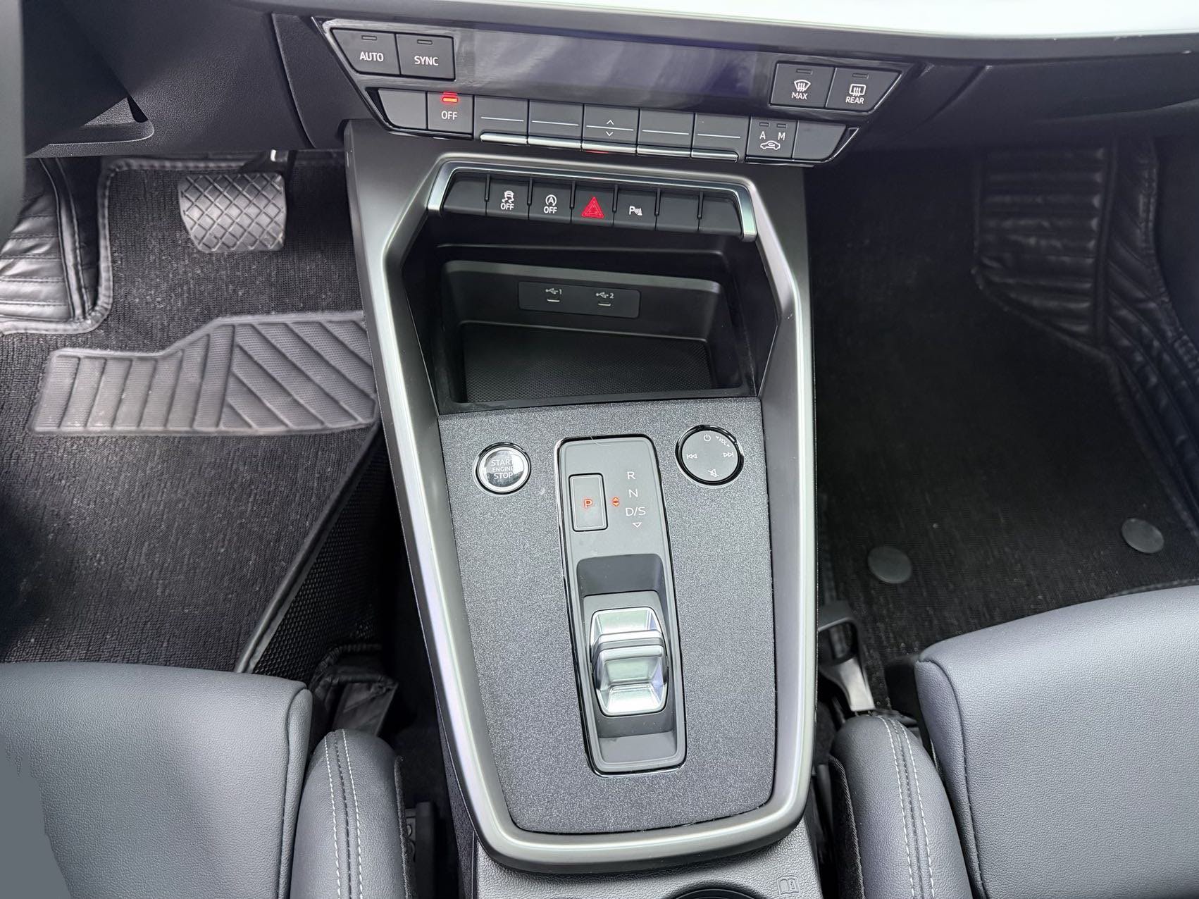 Audi A3 2022 immagine di auto #12