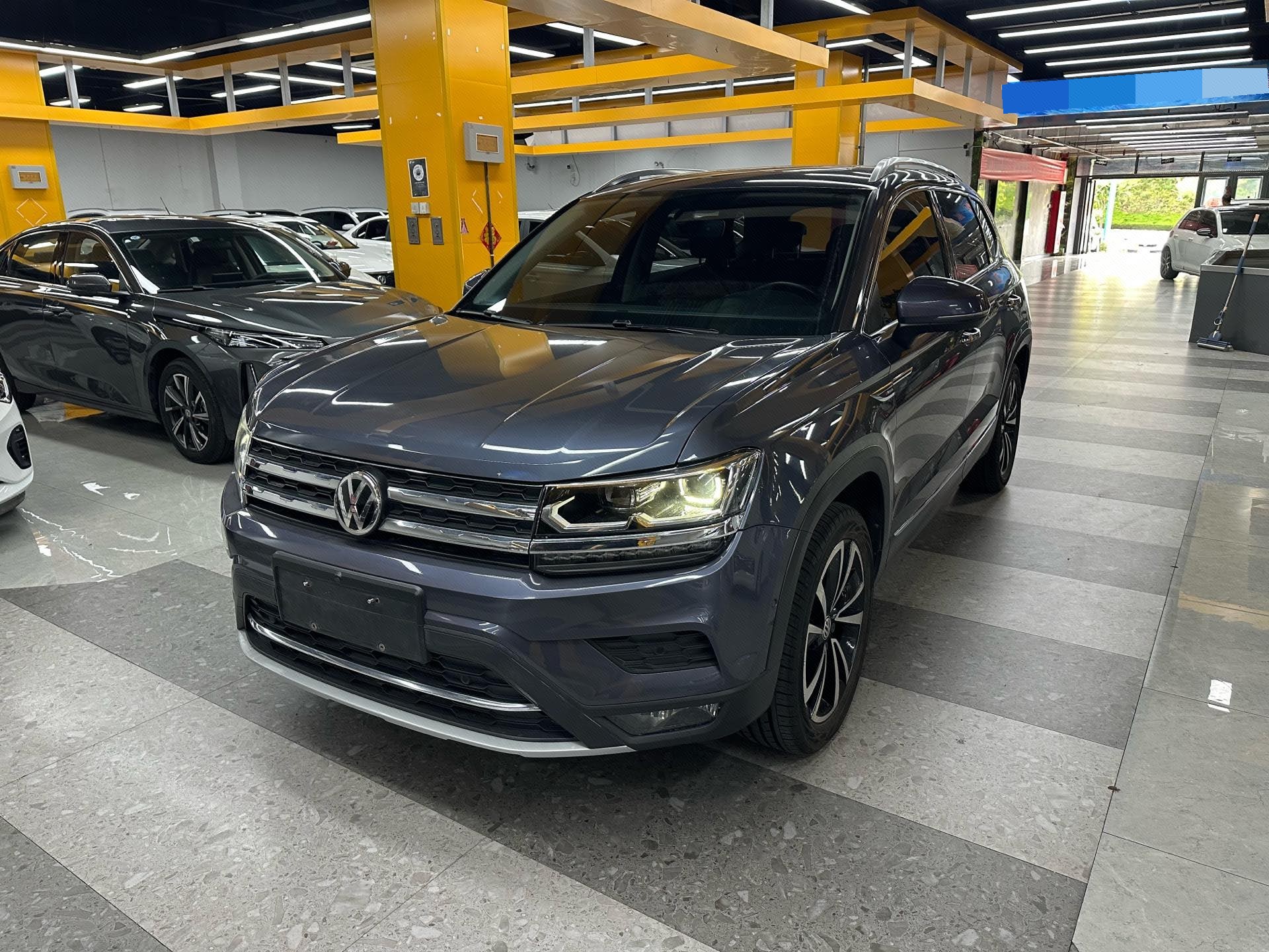 2018 imagen de coche 