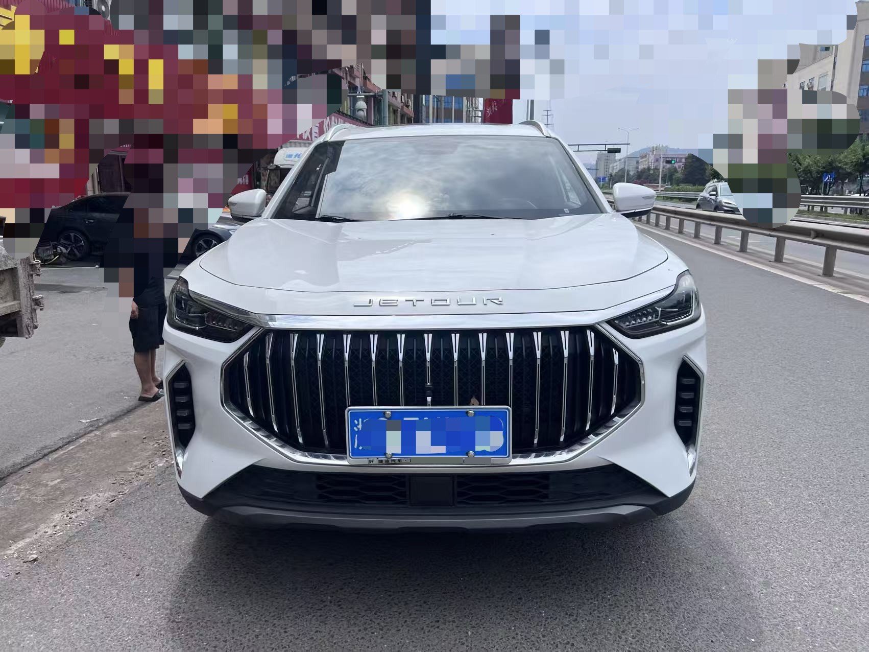 Jetour X70 PLUS 2023 immagine di auto #2