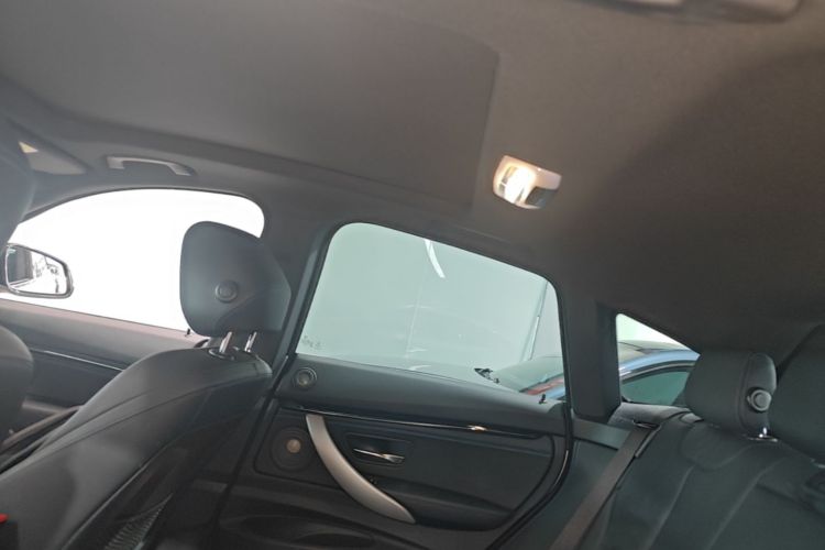 BMW 3 Series GT 2019 #18 BMW 3 Series GT 2019 car image #18