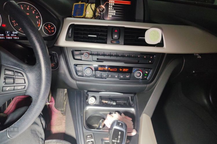 BMW 3 Series 2015 #15 BMW 3 Series 2015 car image #15