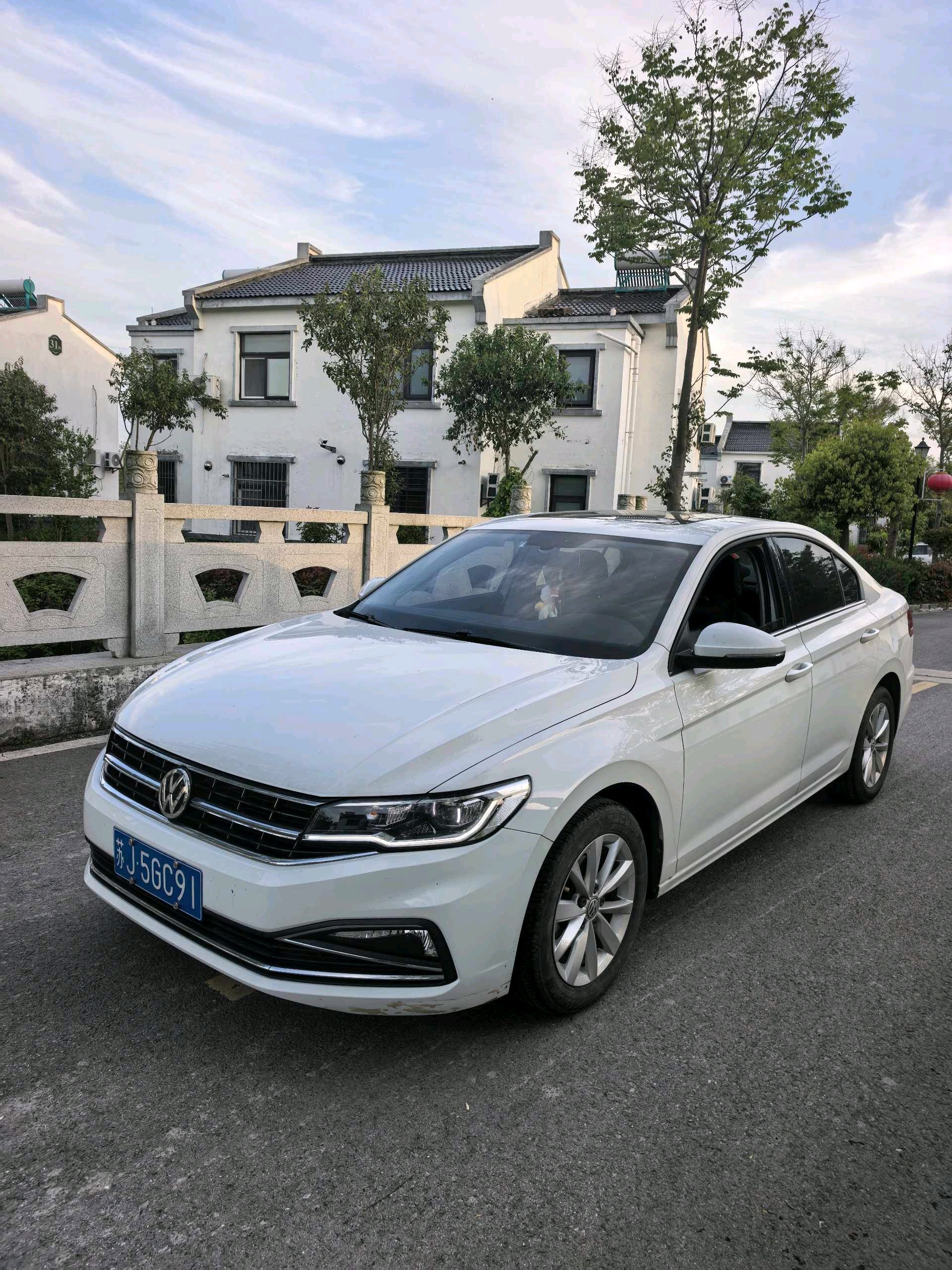 Volkswagen Bora 2020 car image 