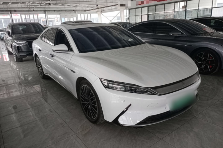 BYD Han 2022 #4 BYD Han 2022 car image #4