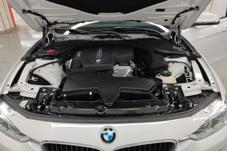 BMW 3 Series 2016 #25 BMW 3 Series 2016 car image #25