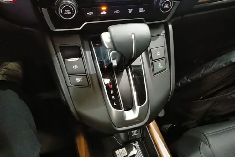 Honda CR-V 2019 #14 Honda CR-V 2019 car image #14