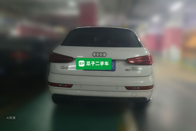 Audi Q3 2017 car image #6