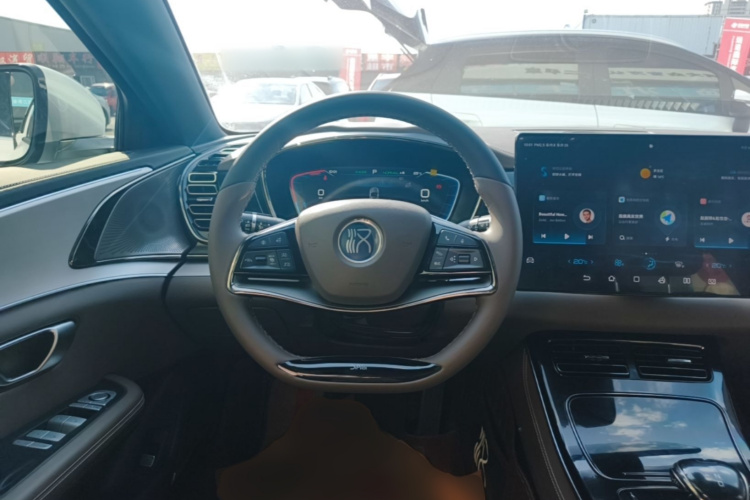 BYD Han 2023 #11 BYD Han 2023 immagine di auto #11