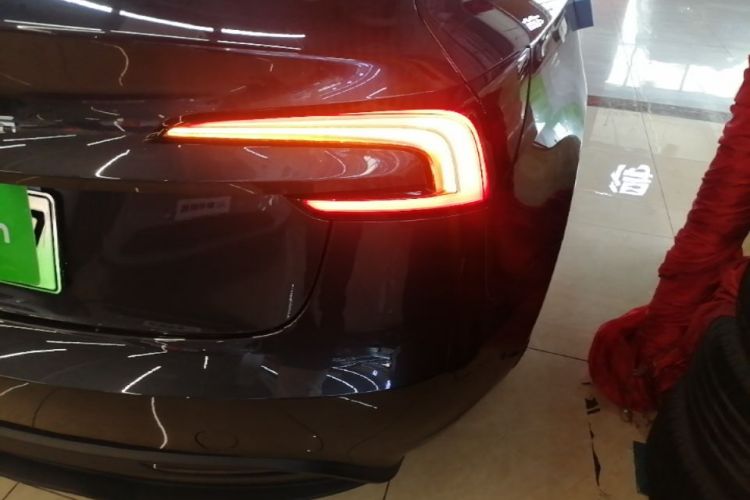 Tesla Model 3 2024 #8 Tesla Model 3 2024 car image #8
