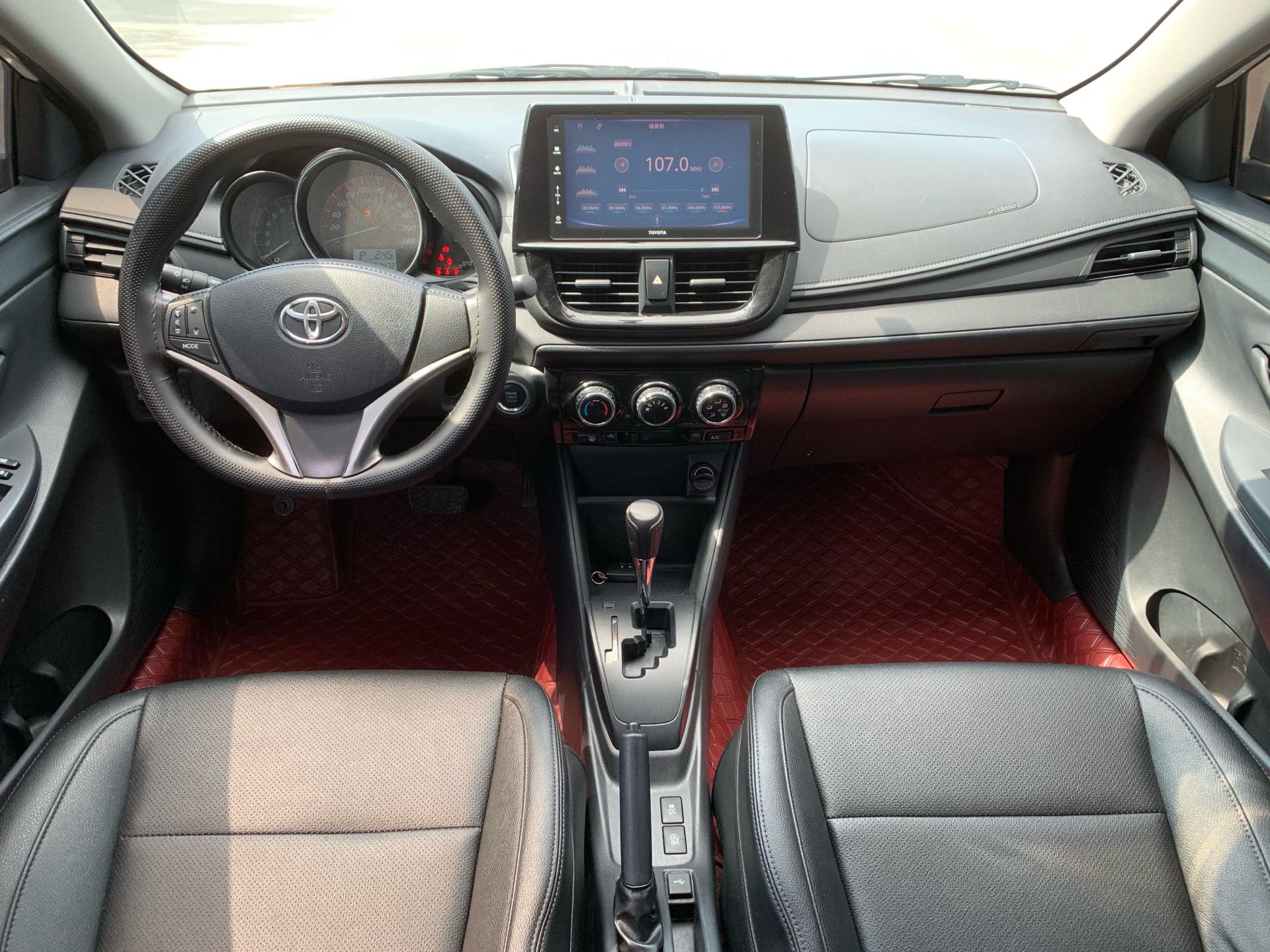 Toyota Vios 2023 immagine di auto #6