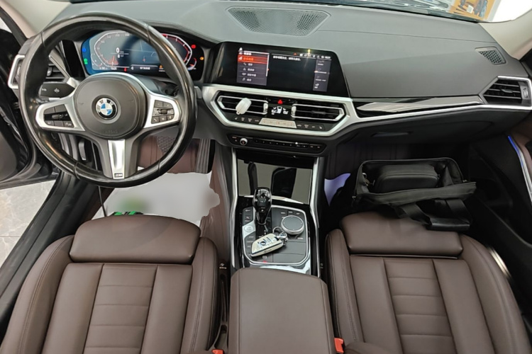 BMW 3 Series 2020 #10 BMW 3 Series 2020 car image #10