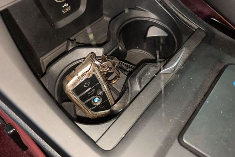 BMW X1 2021 car image #9