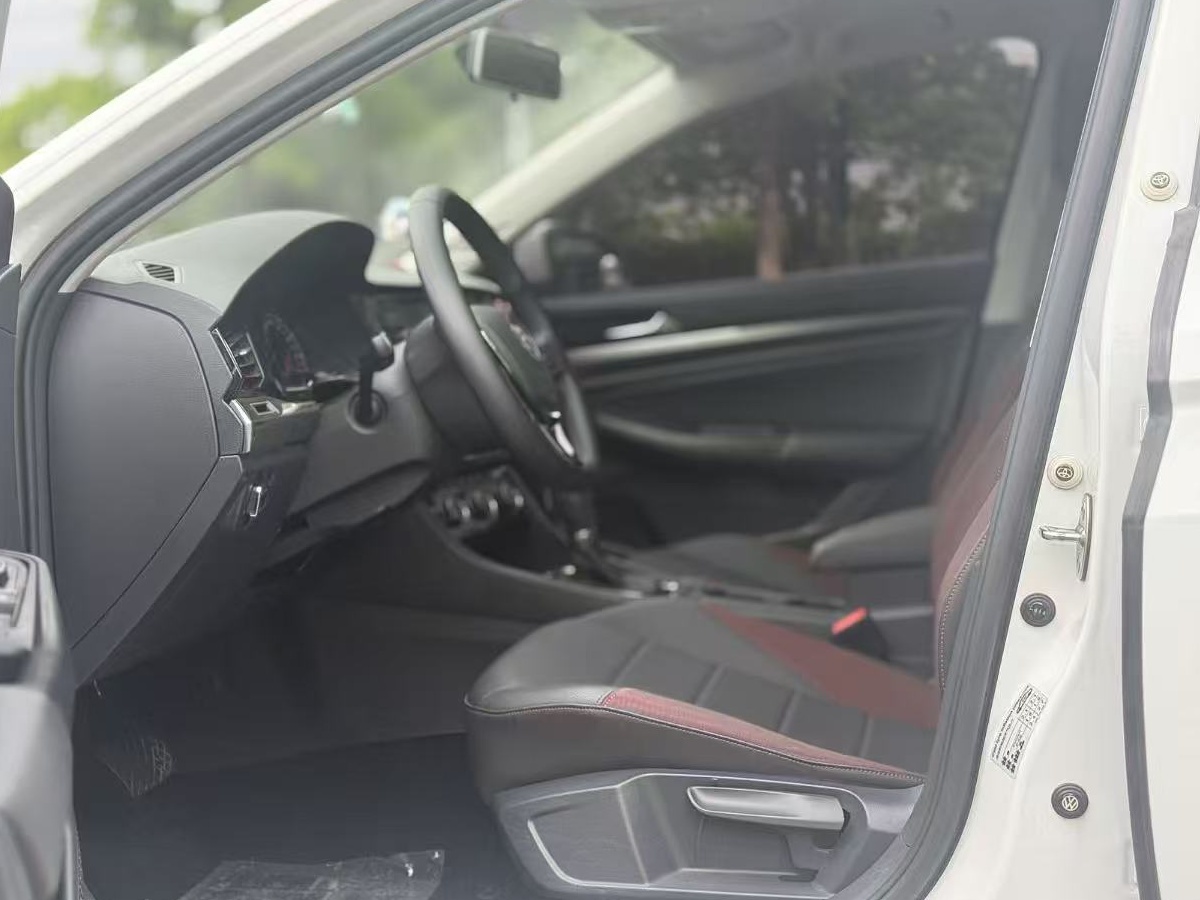 Volkswagen Bora 2019 car image #4