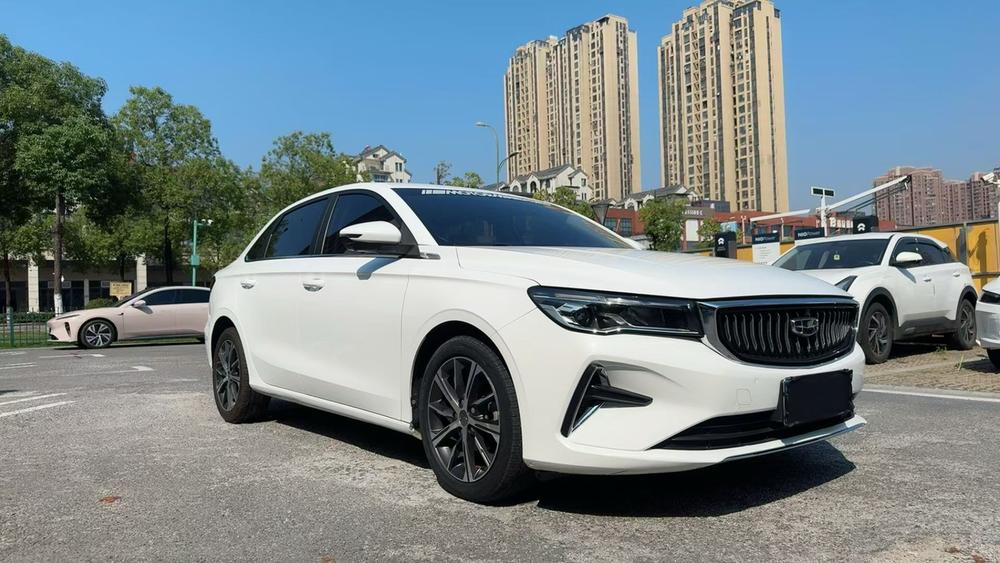 GEELY Emgrand 2022 #3 GEELY Emgrand 2022 immagine di auto #3