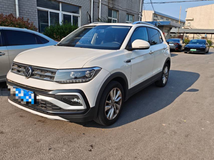 Volkswagen T-Cross 2021 Volkswagen T-Cross 2021 car image