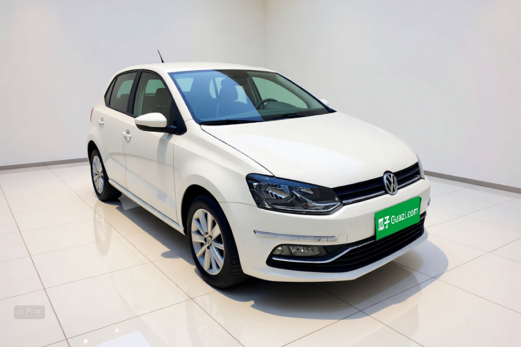Volkswagen Polo 2015 #4 Volkswagen Polo 2015 car image #4
